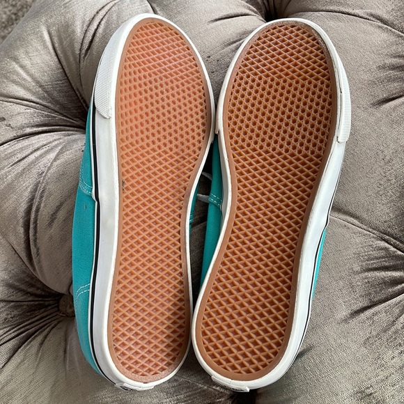 Vans Classic Canvas Shoes - Picture 5 of 6